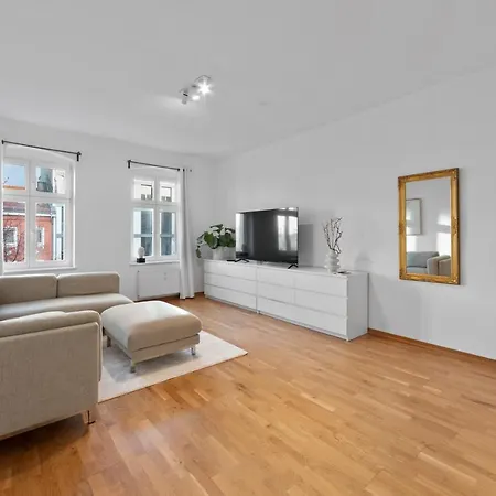 Beautiful 80sqm In Berlin-mitte 아파트 베를린
