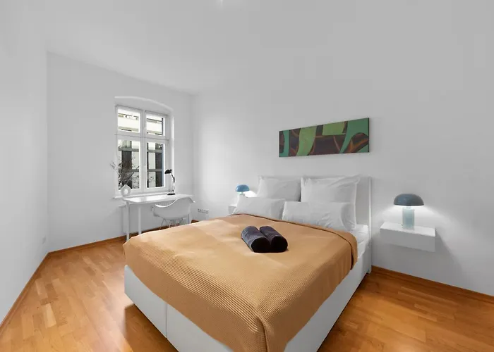 Apartman Beautiful 80sqm In Berlin-mitte Berlin