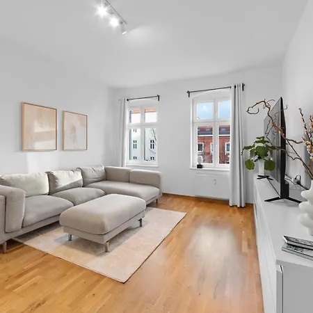 Beautiful 80sqm In Berlin-mitte Lägenhet *