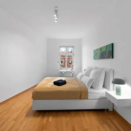 Apartment Beautiful 80sqm In Berlin-mitte *