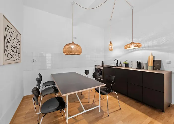 Beautiful 80sqm In Berlin-mitte *